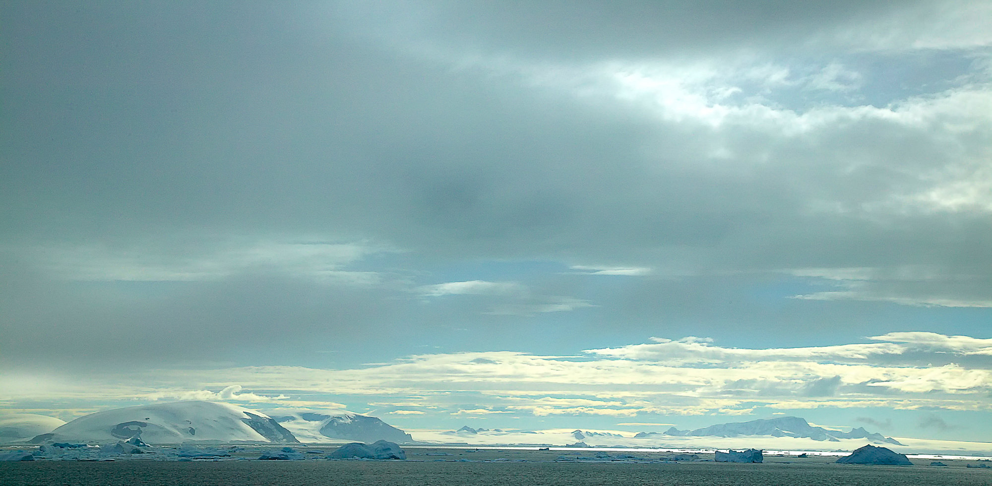 Abendstimmung im  Antarctic Sound