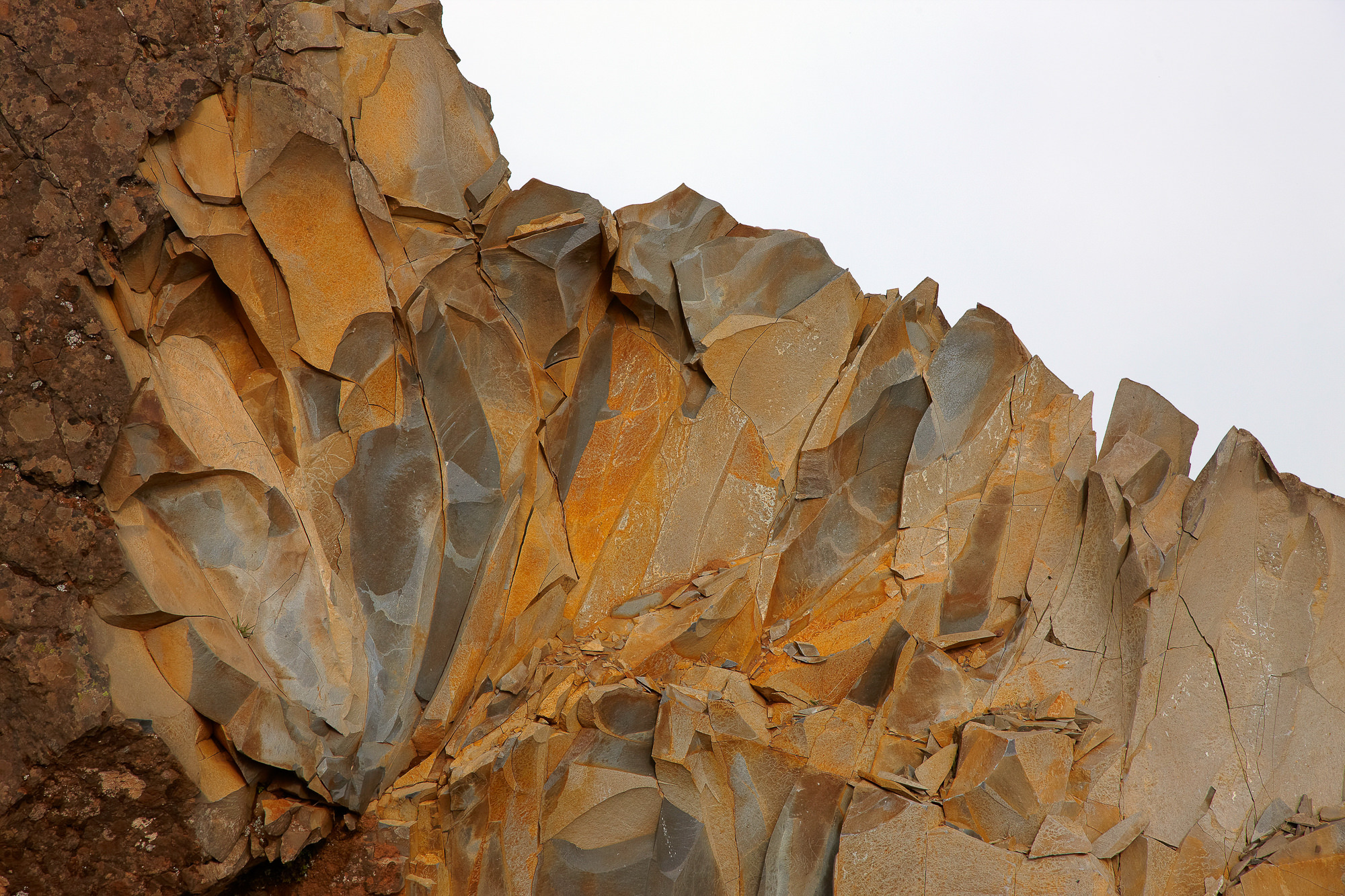 Felsen am Pico do Arieiro