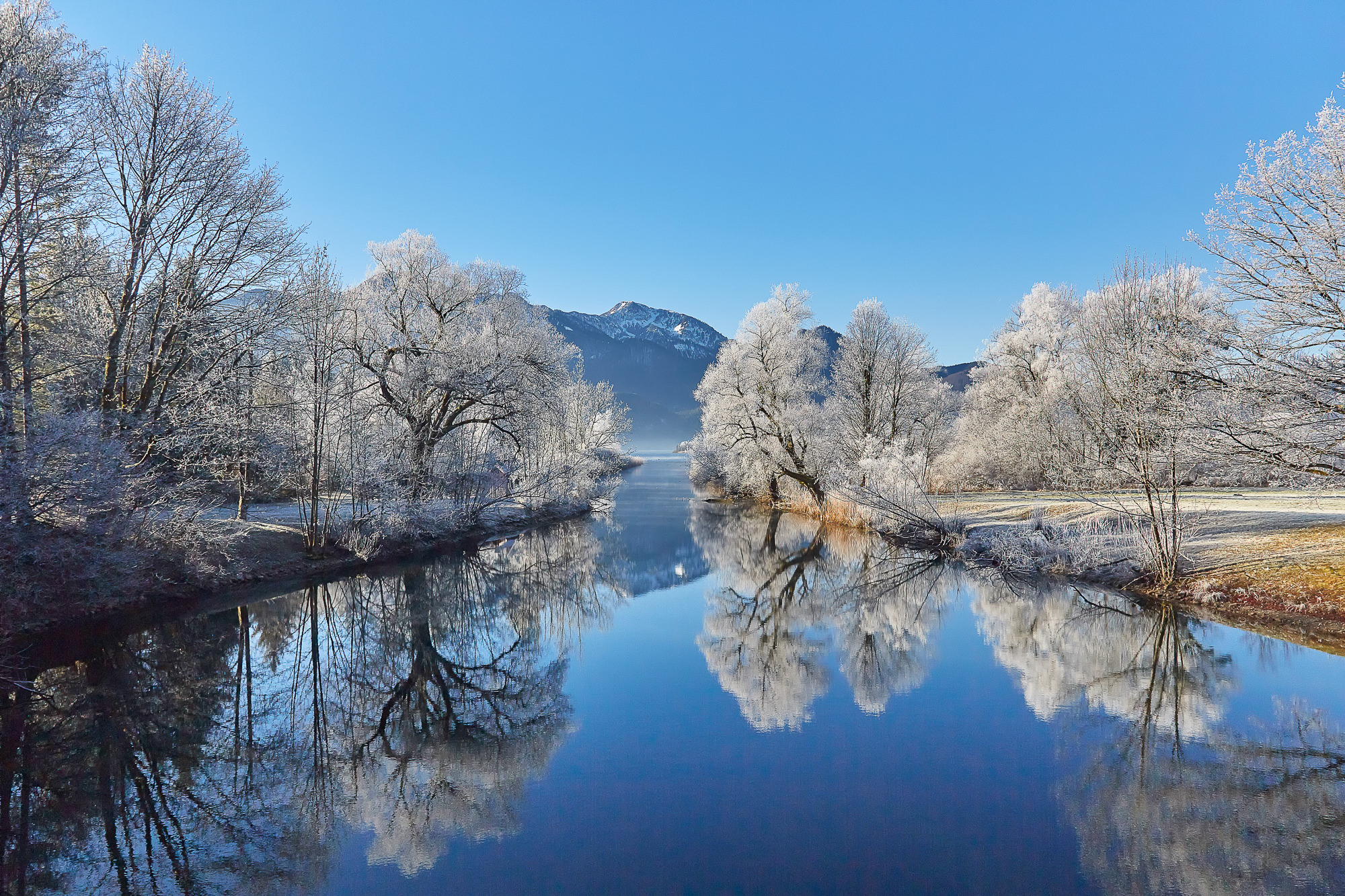 die Loisach verlässt den Kochelsee, Garmisch-Partenkirchen
