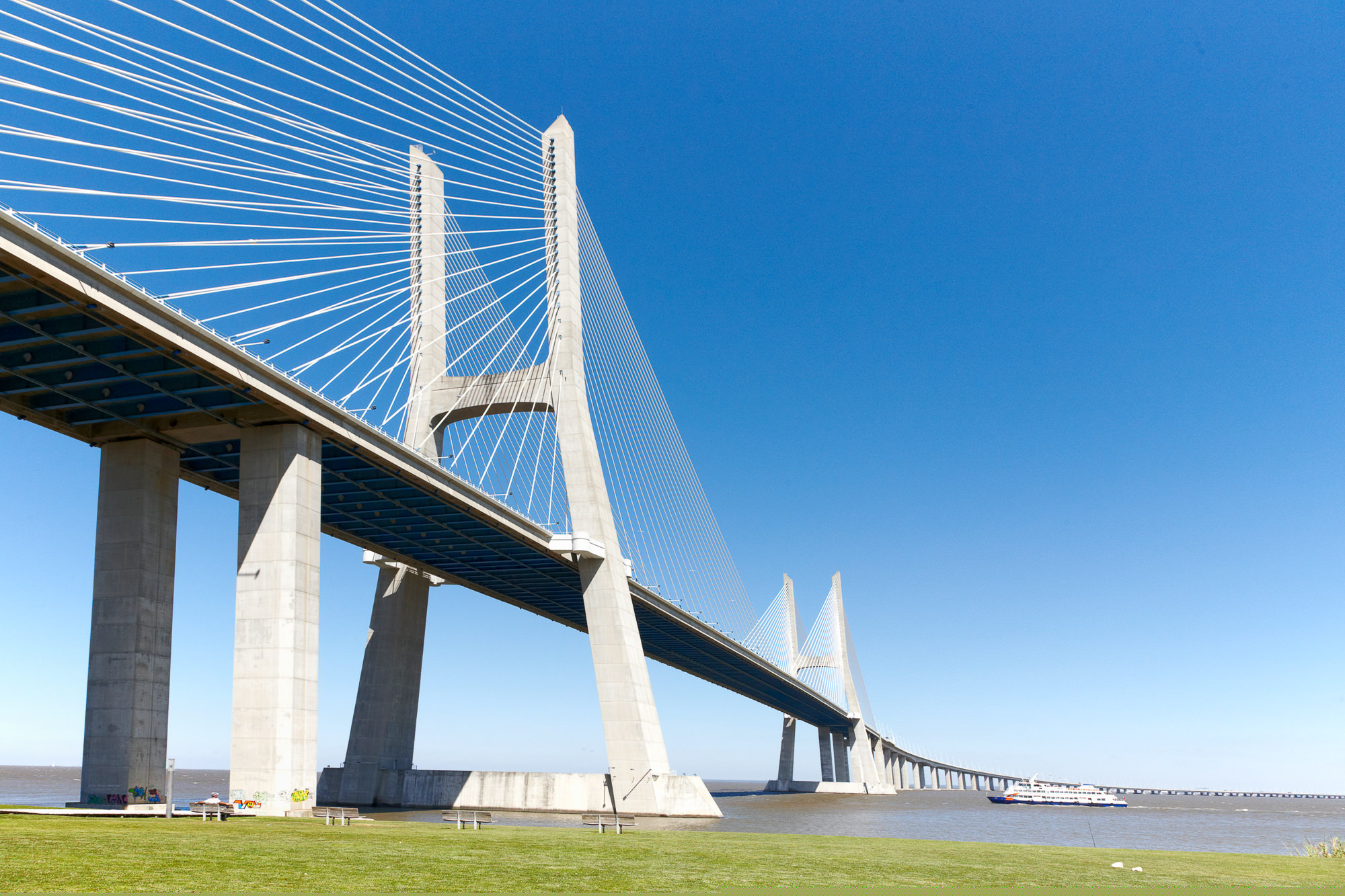 Ponte Vasco da Gama, Lissabon